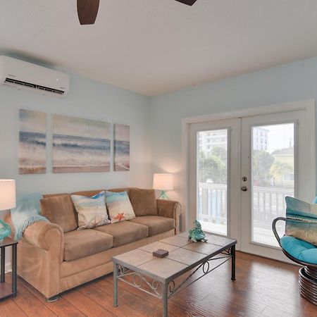 Condo With Community Pool - Walk To Madeira Beach! เซนต์พีทบีช ภายนอก รูปภาพ