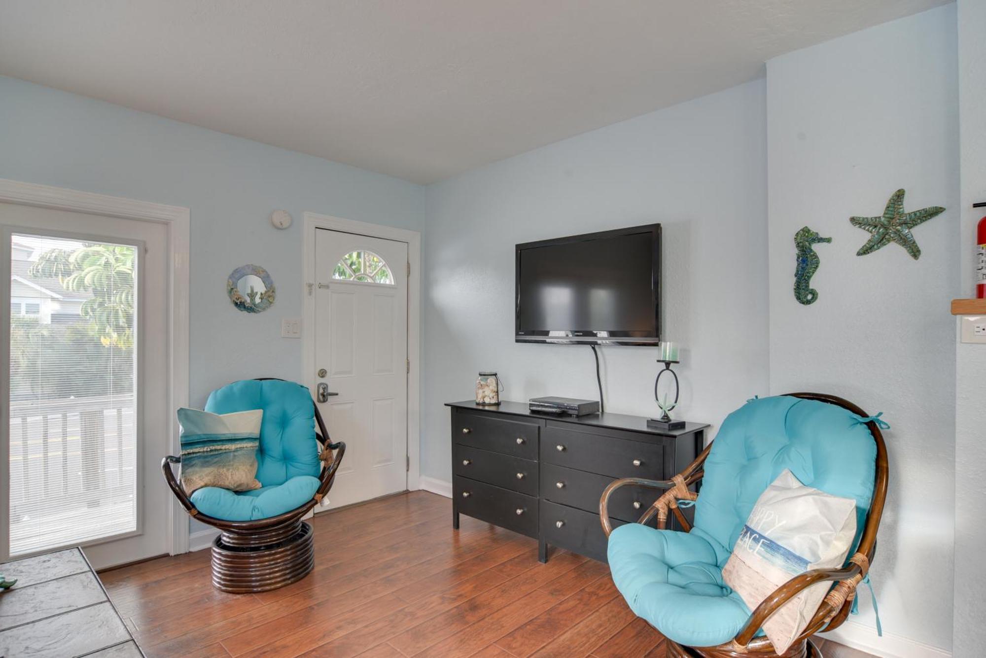 Condo With Community Pool - Walk To Madeira Beach! เซนต์พีทบีช ภายนอก รูปภาพ
