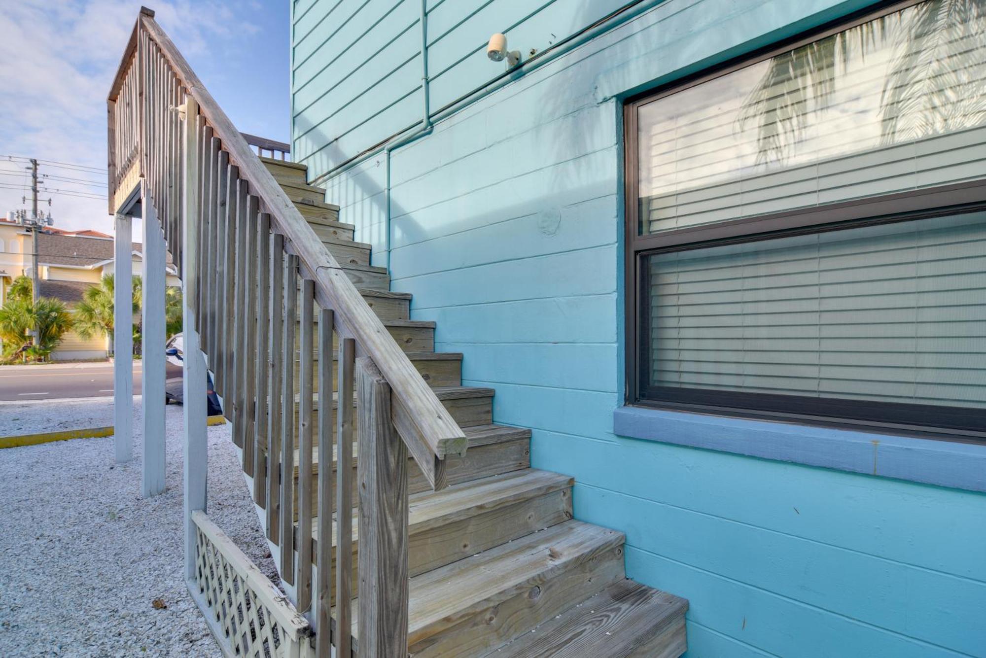 Condo With Community Pool - Walk To Madeira Beach! เซนต์พีทบีช ภายนอก รูปภาพ