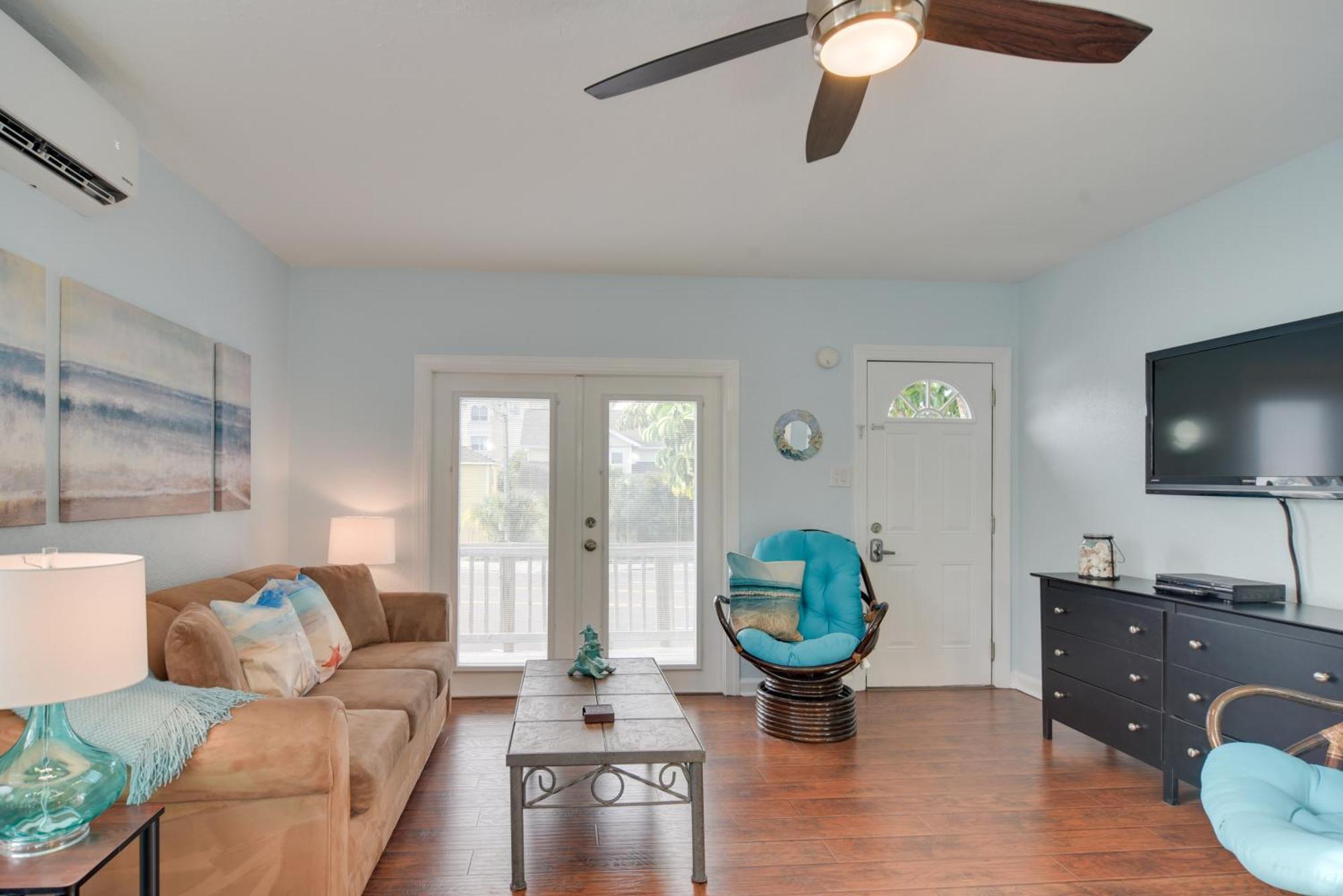 Condo With Community Pool - Walk To Madeira Beach! เซนต์พีทบีช ภายนอก รูปภาพ